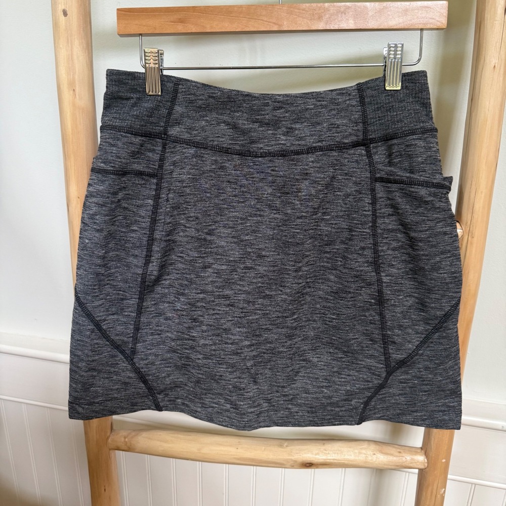 Athleta Womens Gray Heathered Athletic Skort Built-in Liner Pockets Small
